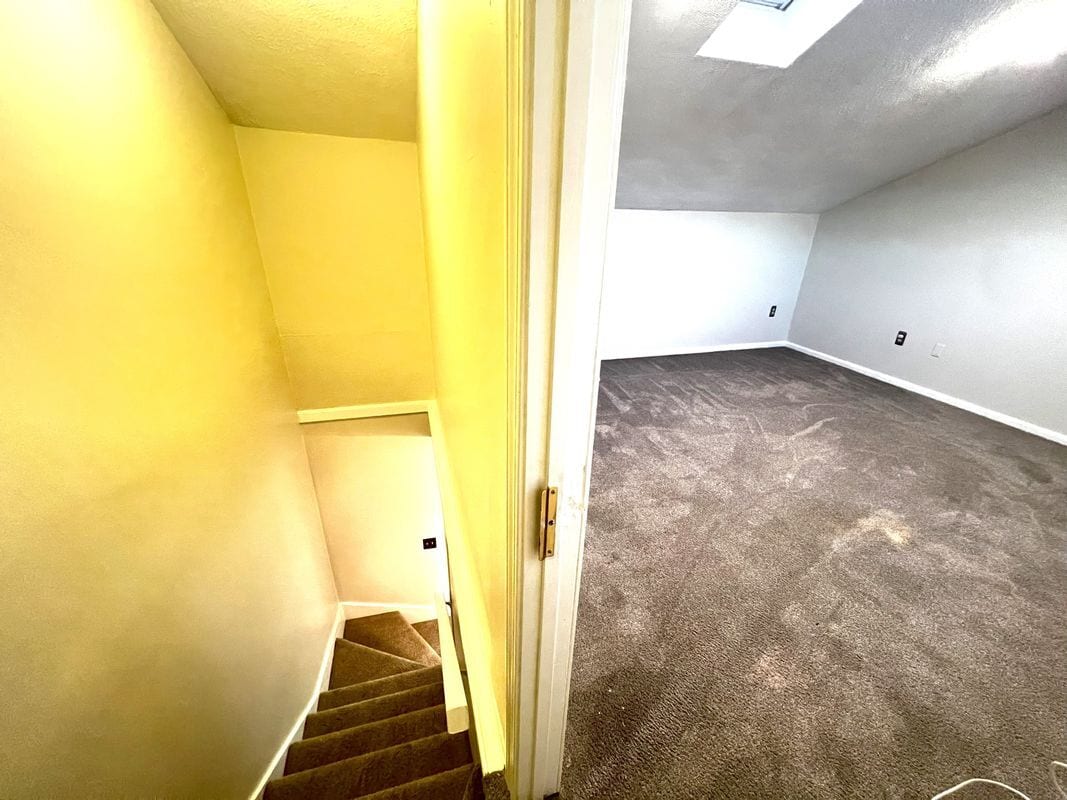 Building Photo - 86 Atwood St