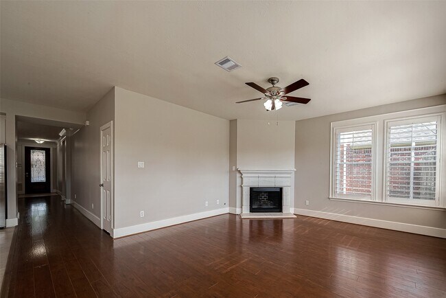 Building Photo - 11223 Switchgrass Ln