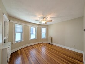 Building Photo - 79 Conwell Ave