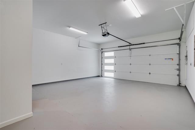 Building Photo - 3732 Valley Ridge Rd