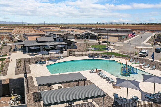 Building Photo - 30450 Sage St