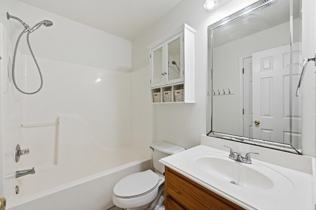 Building Photo - 1303 Cochise Trail