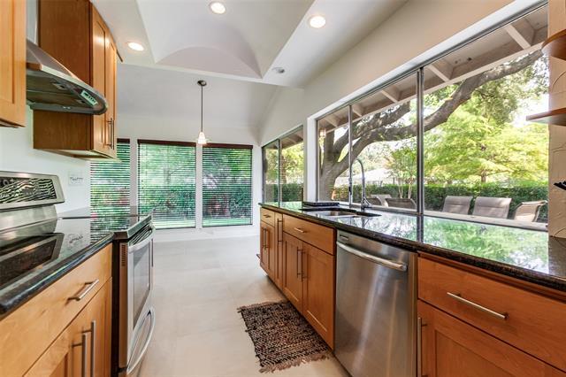 Building Photo - 15731 Overmead Cir