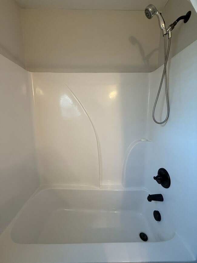 Building Photo - Spacious 4BR/3.5BATH home in the Wrights Farm neighborhood of Grovetown, GA - Available now!!