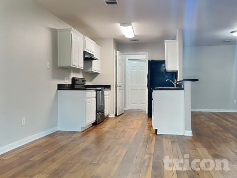 Building Photo - 4063 Pedernales River Ln