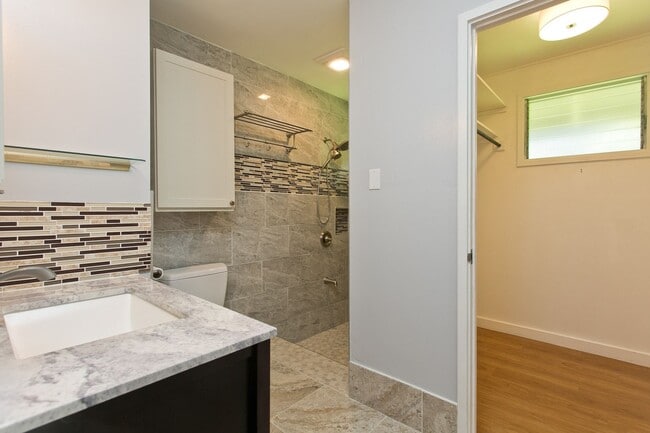 Building Photo - 44-012 Kaimalu Pl