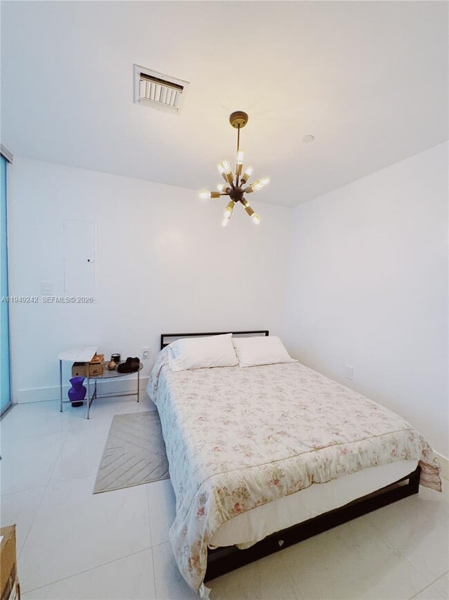 Building Photo - 900 Biscayne Blvd