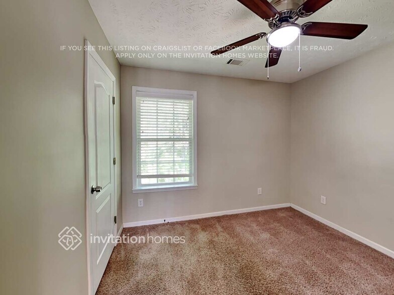 Building Photo - 3297 Pate Creek View