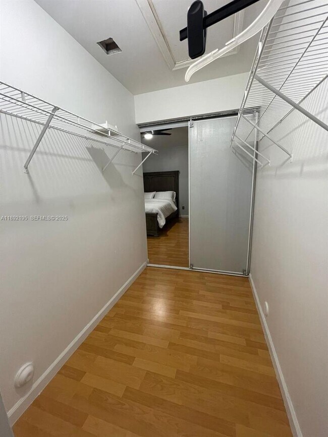 Building Photo - 10470 SW 16th St