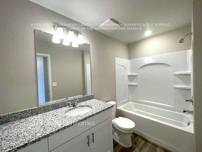 Building Photo - 9231 Oro City Loop