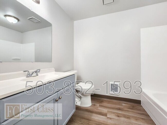 Building Photo - 1408 NE 186th Ave
