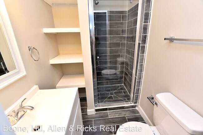 Building Photo - 3 br, 2 bath House - 733 Westwood Drive