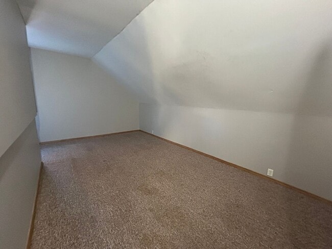 Building Photo - 813-815 S. 14th