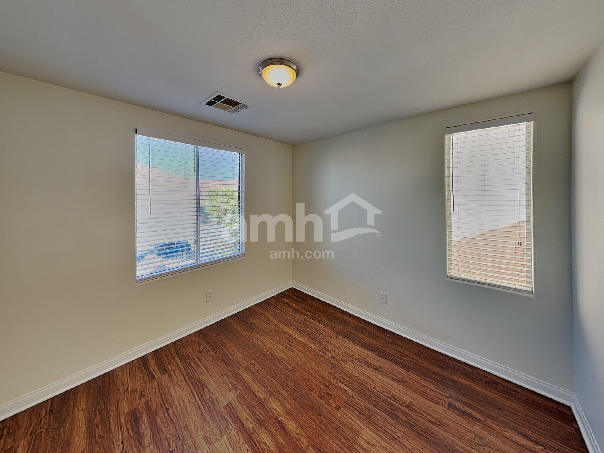 Building Photo - 7960 Imperial Treasure St