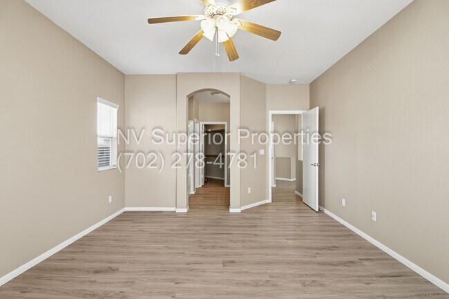 Building Photo - NW!! Single Story!! New Luxury Vinal Plank flooring!! New Carpet Bedrooms 2 & 3!!! New Interter P...