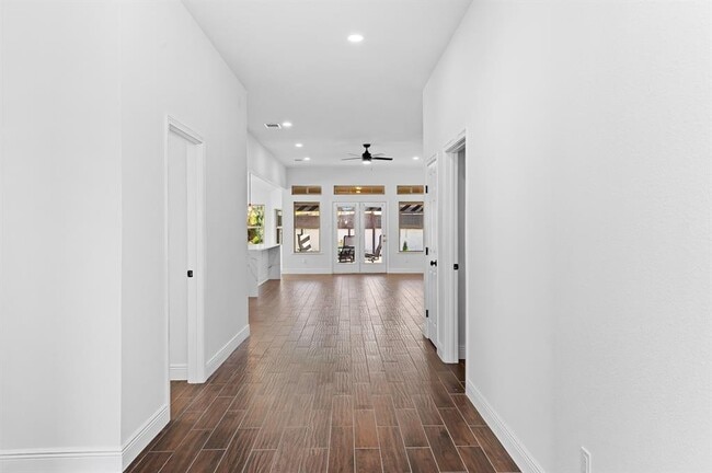 Building Photo - 30108 Hacienda Ln