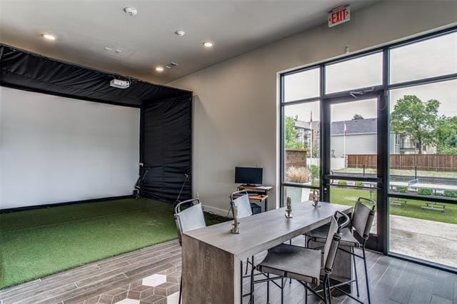 Building Photo - 2654 Carolwood Ln