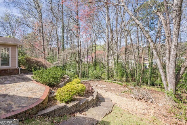 Building Photo - 5274 Wyntercreek Way