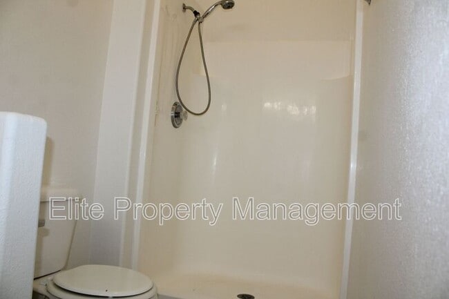 Building Photo - 169 S Stardust Dr