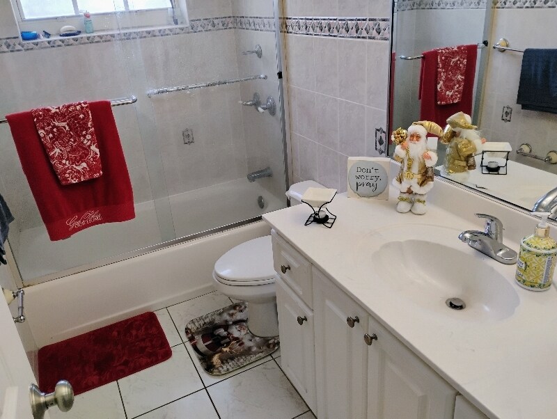 Building Photo - 13139 SW 4th St