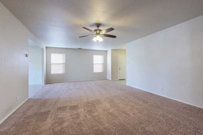 Building Photo - ***APPLICATION CURRENTLY UNDER REVIEW***MO...