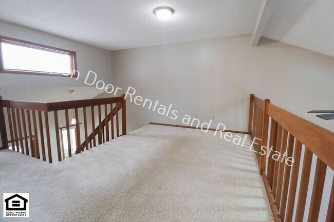Building Photo - 7105 Thamesford Dr