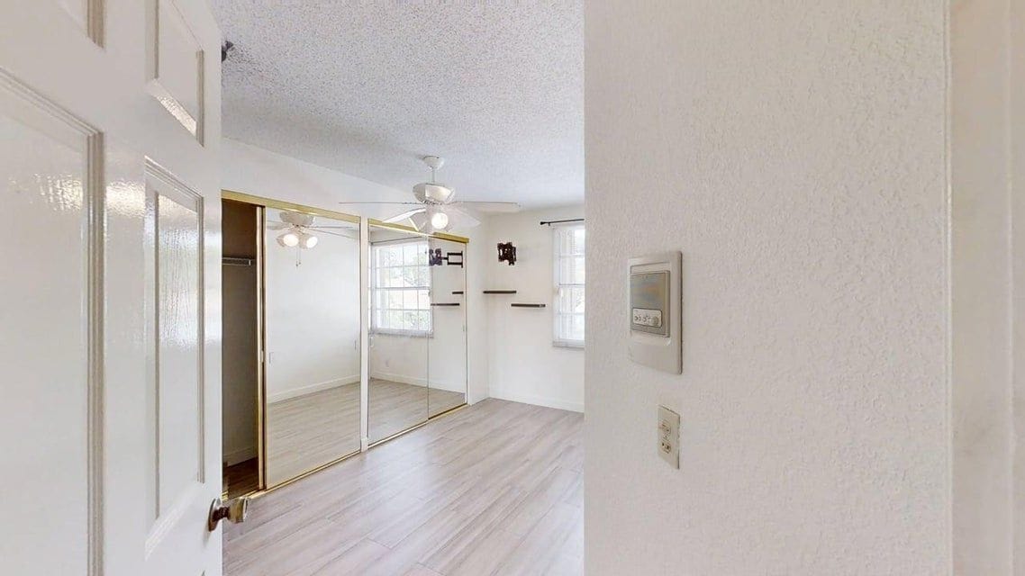 Building Photo - 23330 La Vida Way