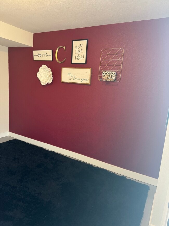 Building Photo - 140 Spring Grove Way