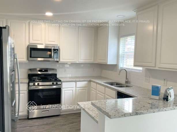 Building Photo - 6330 Big Oak Canyon Dr