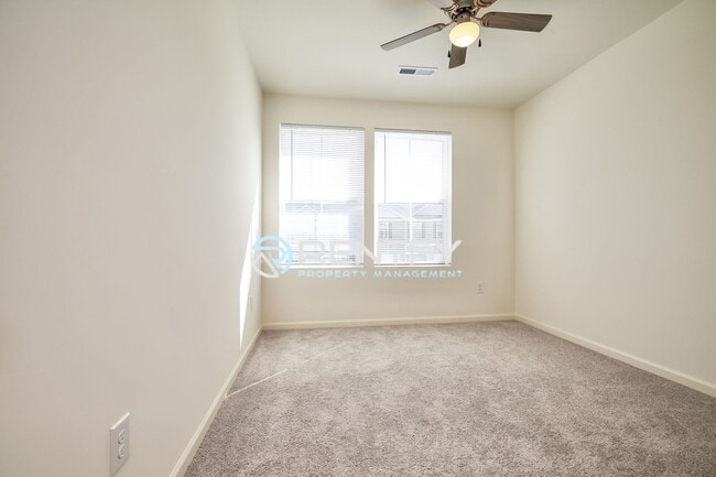 Building Photo - 109 Span Ln