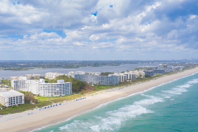 Building Photo - 2780 S Ocean Blvd