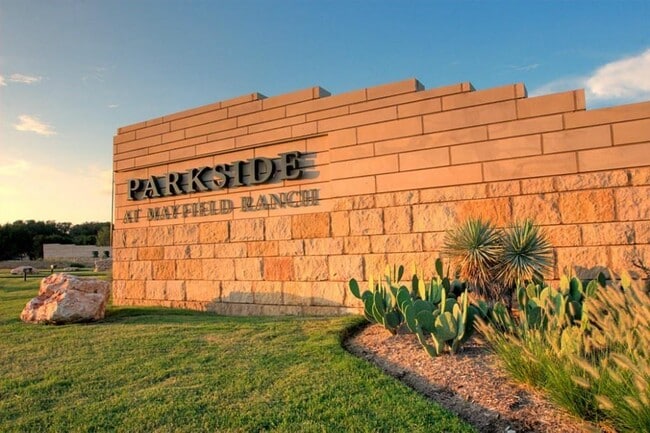 Building Photo - 124 Claiborne Lake Ln