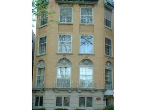 Building Photo - 723 Dobson St