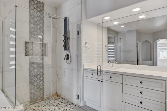 Building Photo - 10587 Sunwind Ave