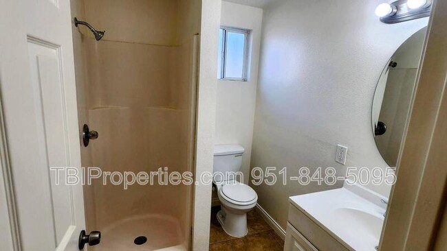 Building Photo - 6051 Vista De Oro
