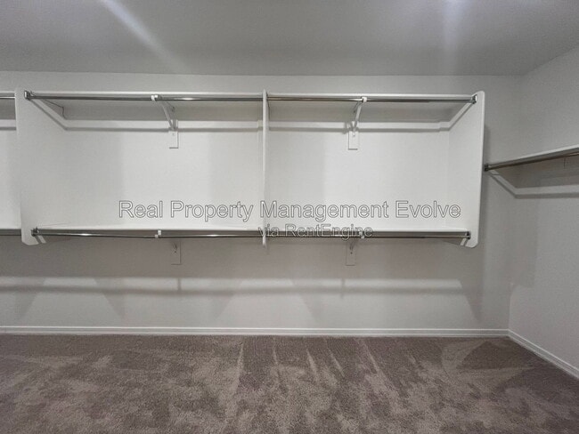 Building Photo - 4617 S 108th Ave