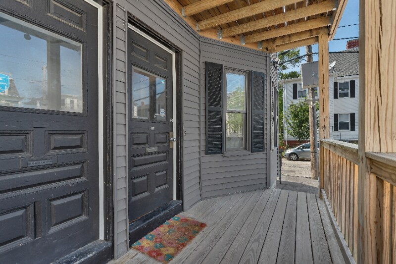 Building Photo - 77 Vinton St