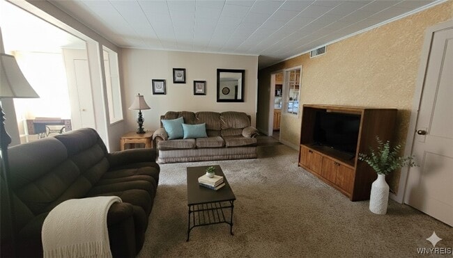 Building Photo - 2 Balzac Ct