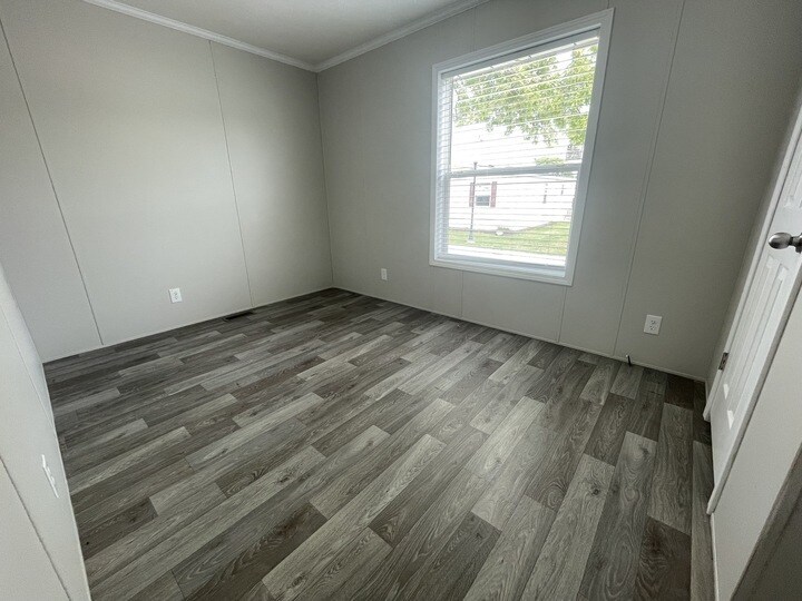 Building Photo - 38017 Chilver Ave