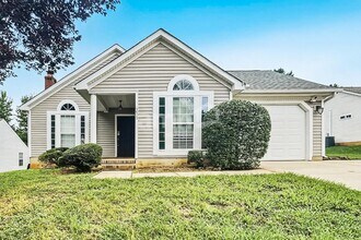 Building Photo - 4609 Avalon Forest Ln