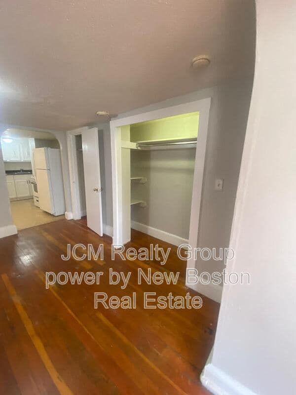 Building Photo - 95 Orange St