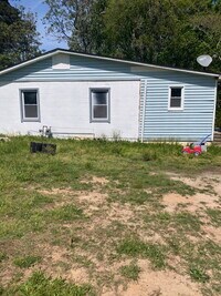 Building Photo - 3 Bedroom 1 Bathroom Jonesville SC