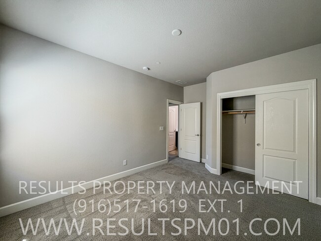 Building Photo - Beautiful Spacious El Dorado Hills Home in gated community