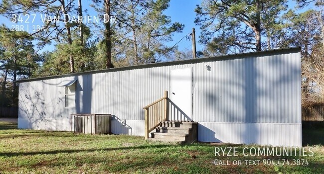 Building Photo - 2 bed | 1 bath - Dunn Avenue Area