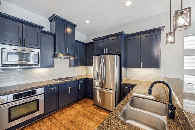 Building Photo - 2119 Cohn St