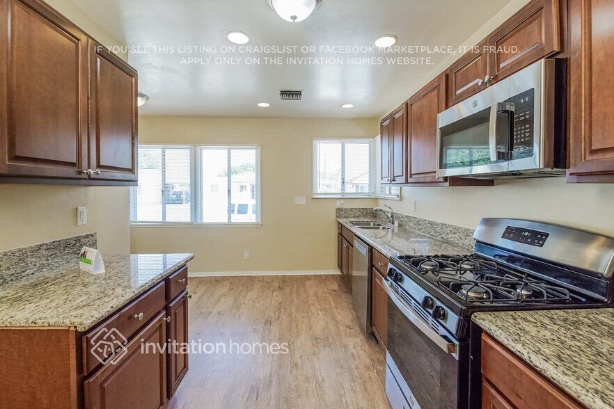 Building Photo - 19520 Haynes St