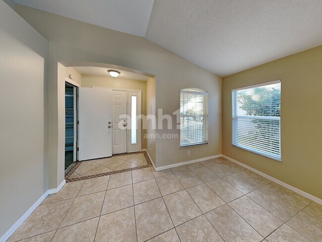 Building Photo - 12061 Winding Woods Way