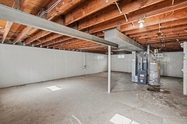 Building Photo - 1223 Walker Ave
