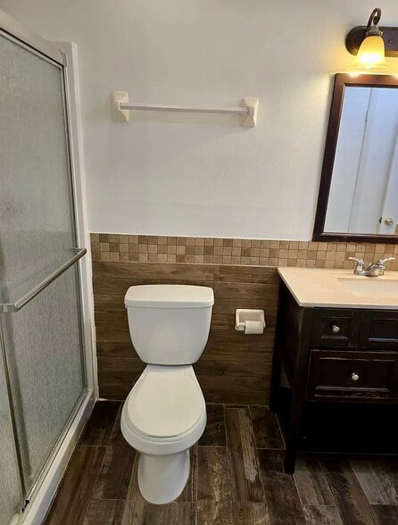 Building Photo - 1600 Big Tree Rd