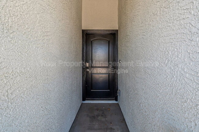 Building Photo - 3032 N 310th Ln